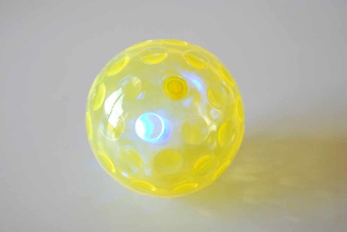 Juego de 4 pelotas texturizadas con luz